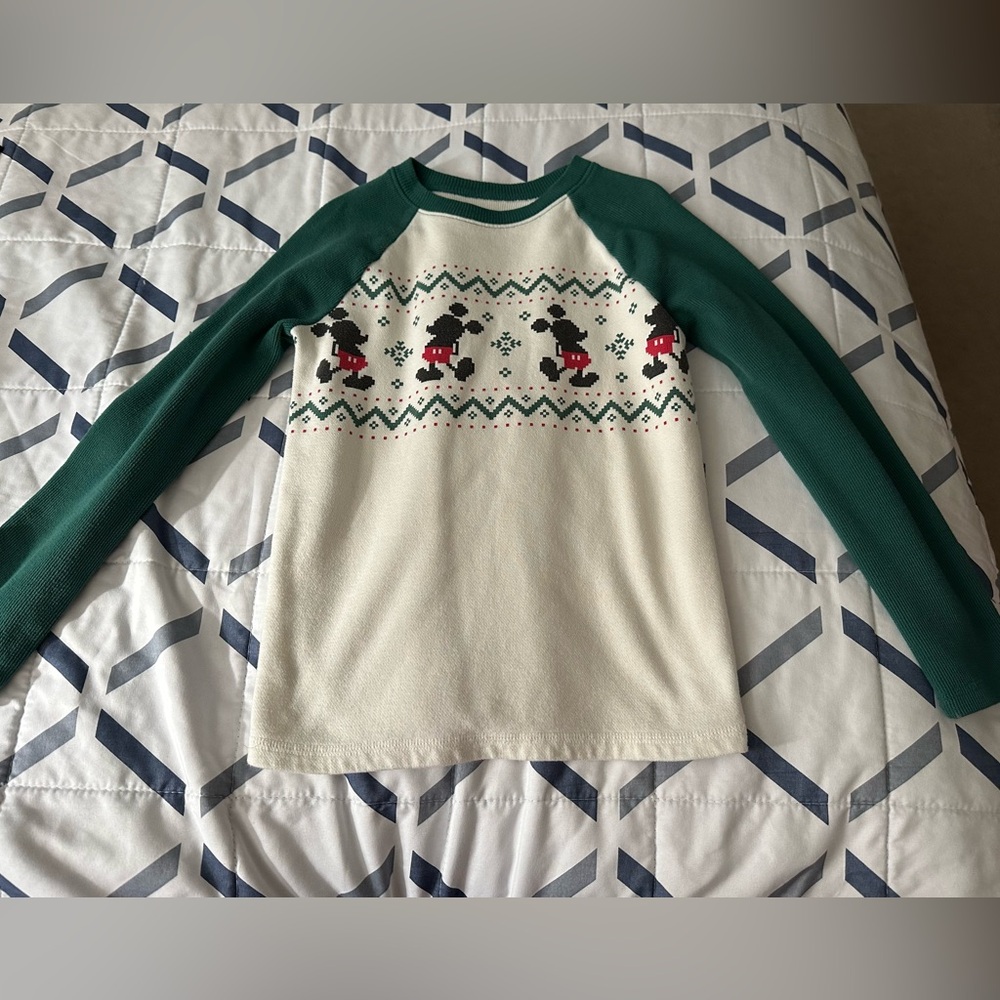 Boys Disney Mickey shirt size 8